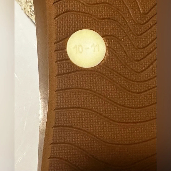 New! Reef Stargazer Cushion Flip Flops Size 10/11 Brown with Off White Glitter - Picture 5 of 5